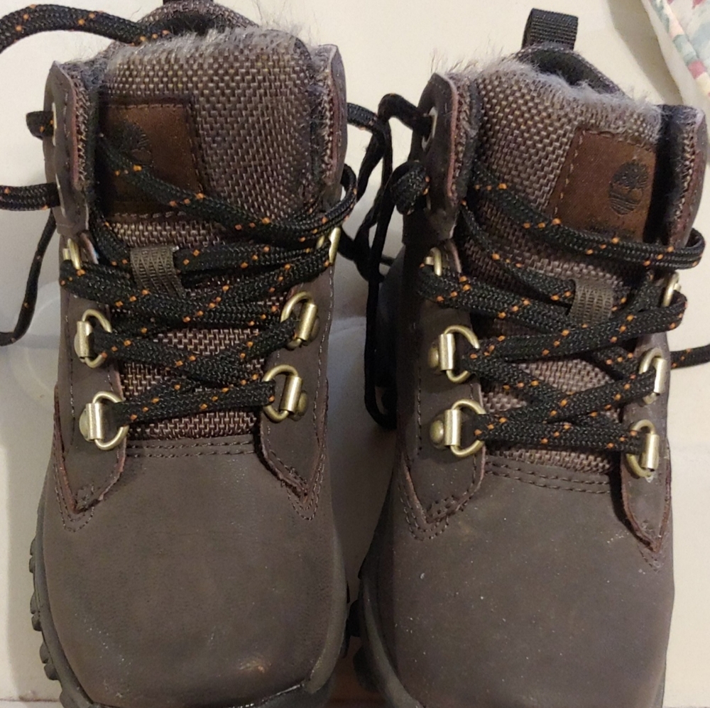 Timberland Boots - Picture 2 of 2